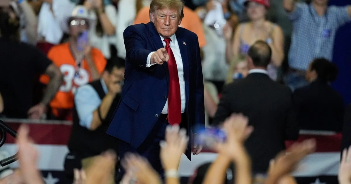 Störer verprügelt: Trump bejubelt Gewalt bei Rede