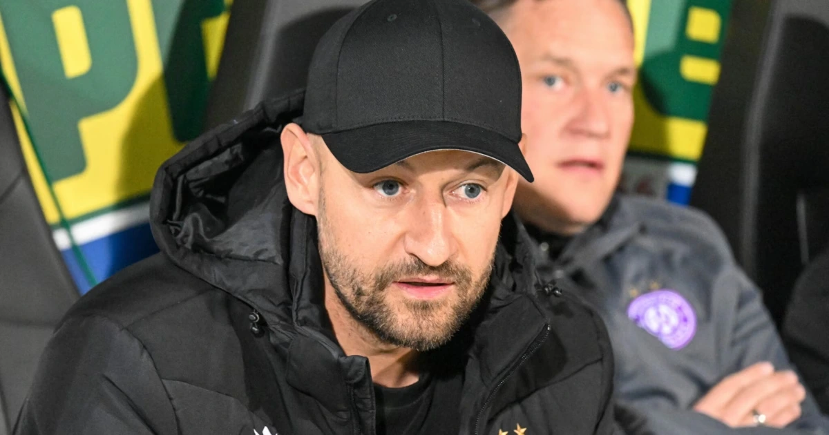 Paukenschlag! Austria trennt sich von Trainer Helm