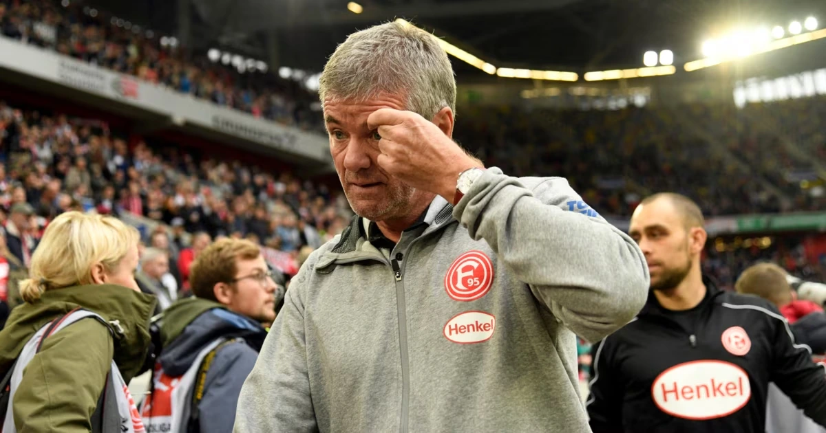 „Feige Schweine“: Trainer rechnet mit Ex-Klub ab