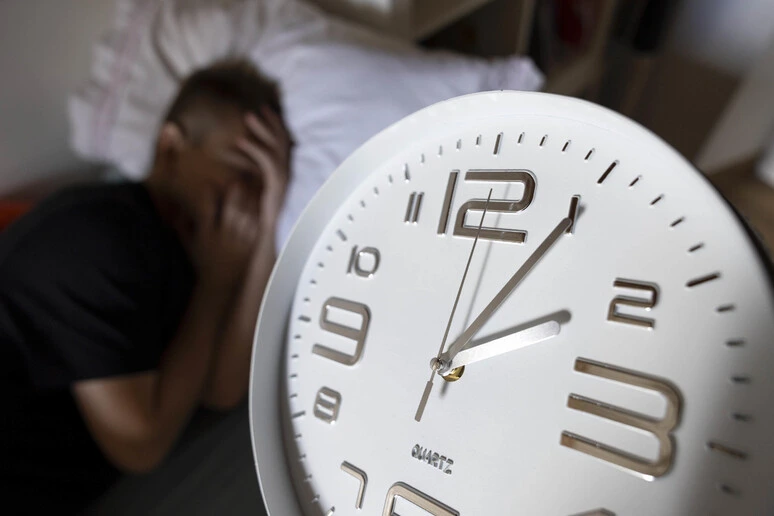 Torna l'ora solare, 'con quella legale risparmiati 90 milioni di euro'