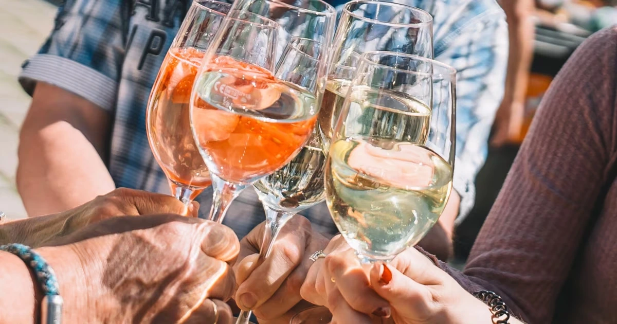 „Spritzer“ soll nur noch mit heimischem Wein sein