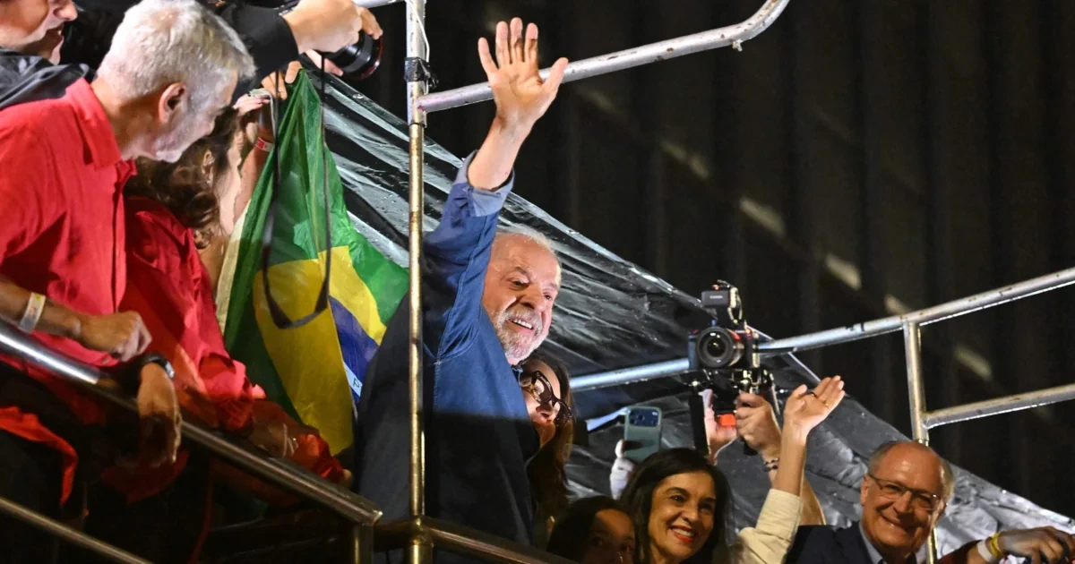 Flavio Bolsonaro will Wahl in Brasilien anfechten